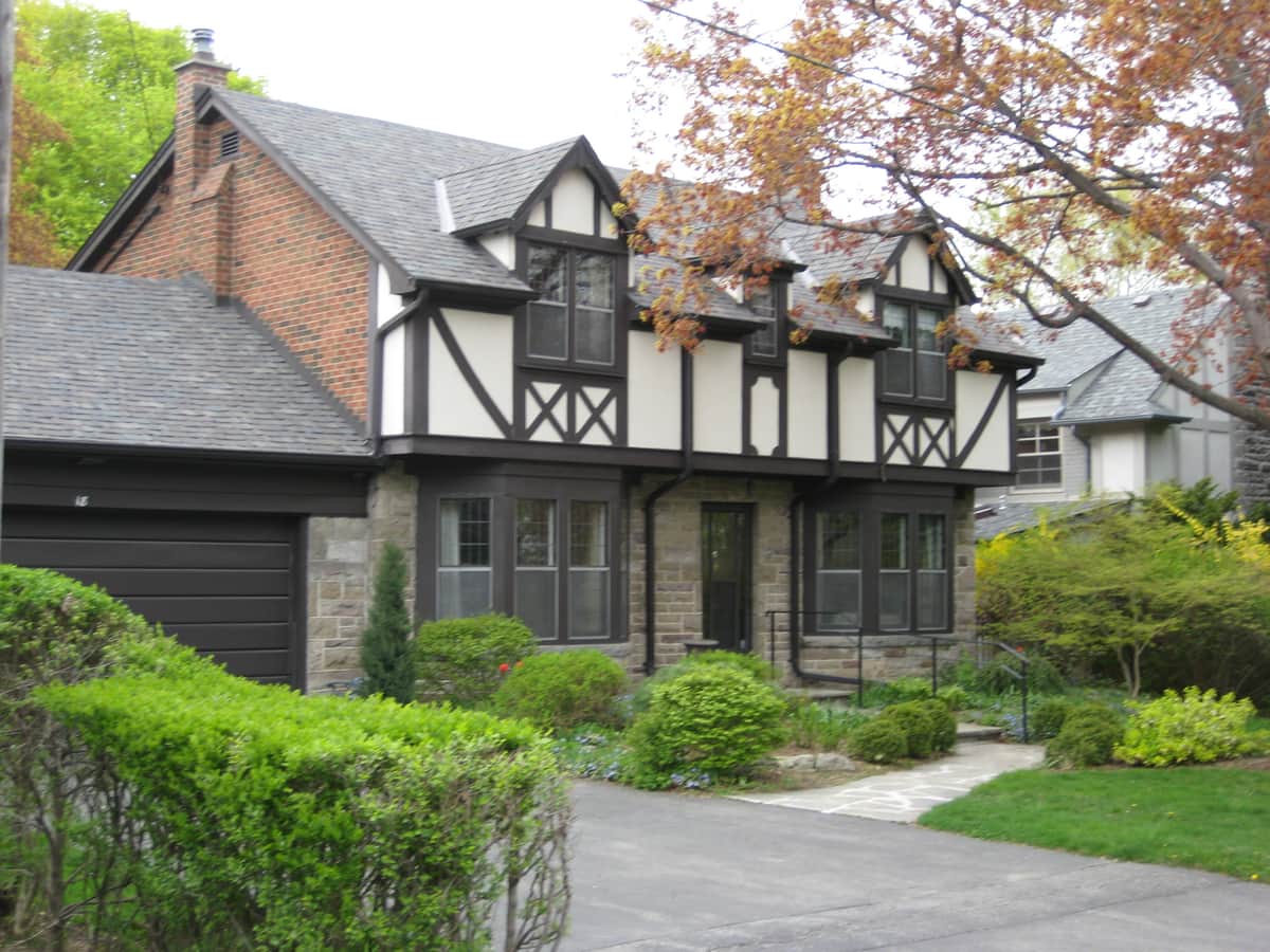 Humber Valley & Edenbridge neighbourhood in Toronto